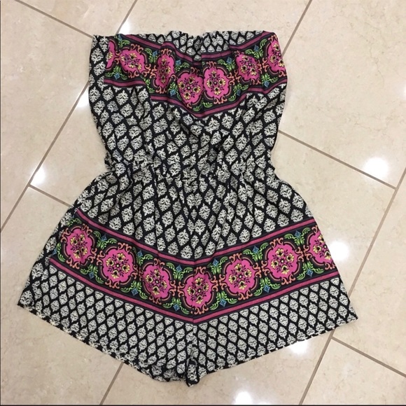 Vintage Tops - 3/$20..Vintage Romper size medium